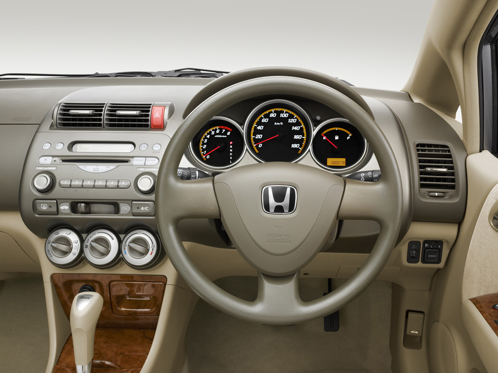 Honda Fit Aria technical specifications and fuel economy